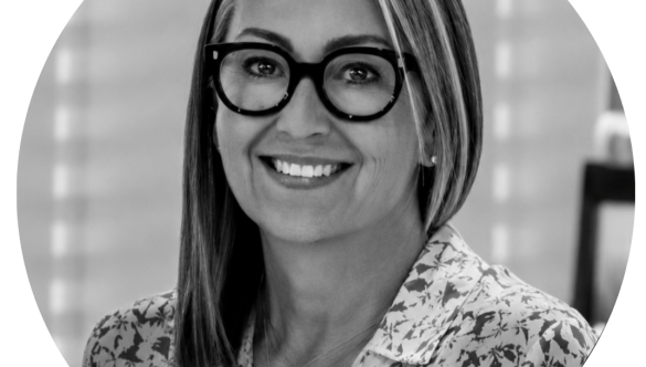 Vicky headshot updated